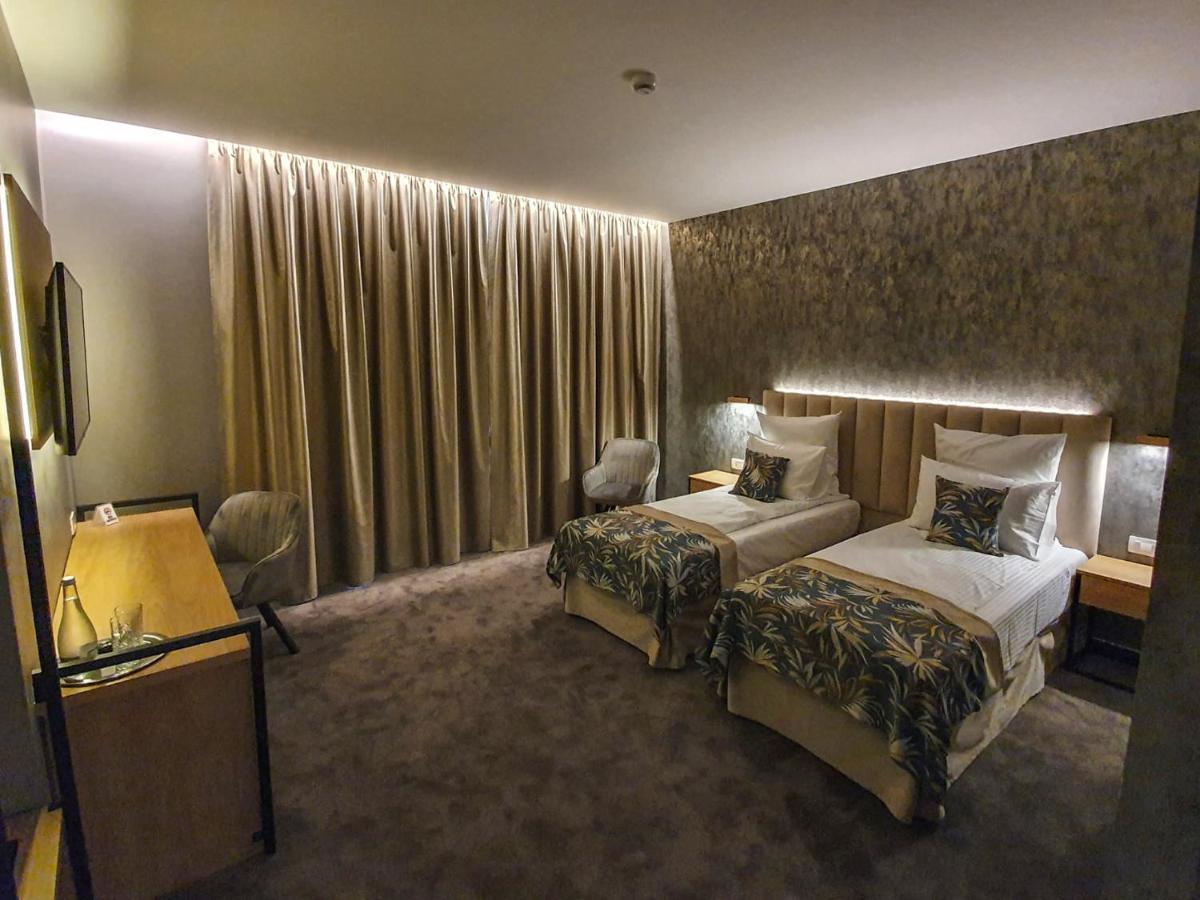 Joyme Hotel سيبيو المظهر الخارجي الصورة
