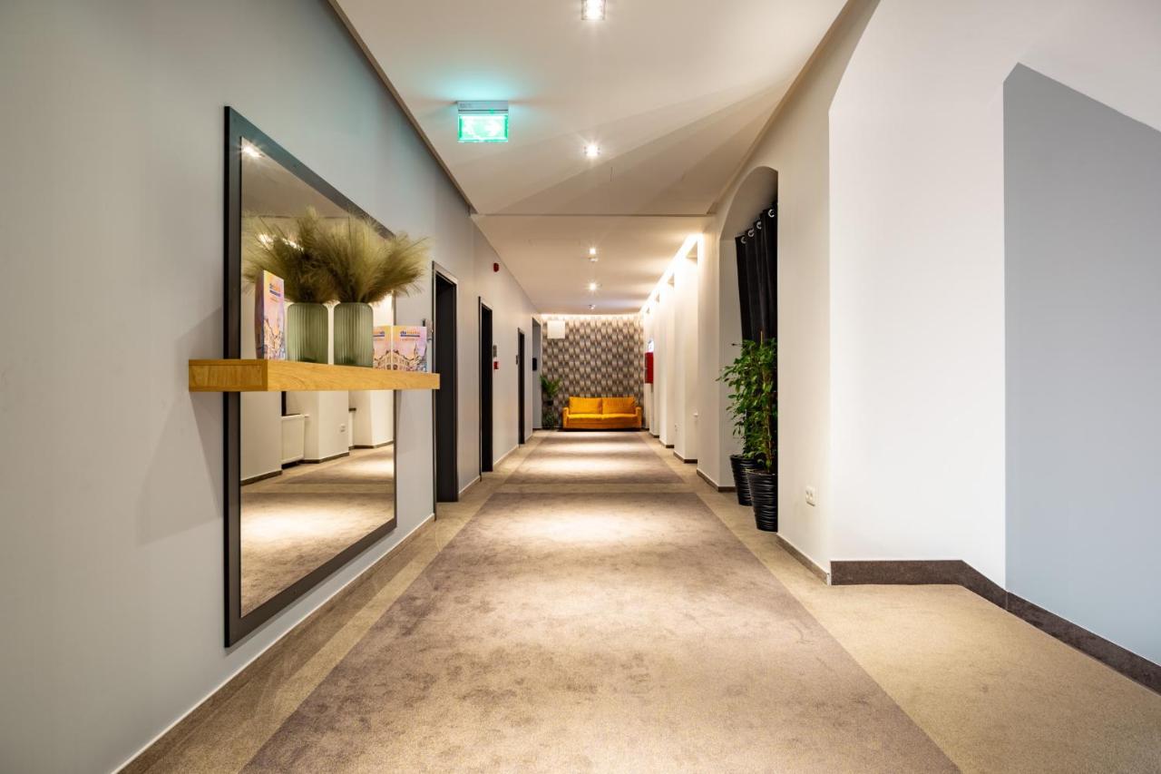 Joyme Hotel سيبيو المظهر الخارجي الصورة